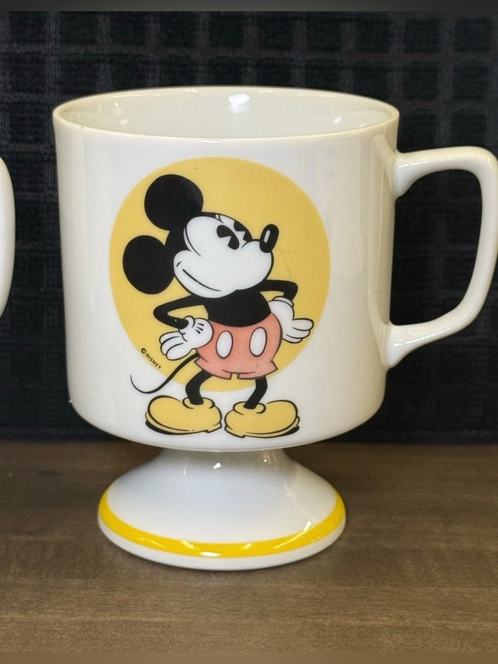 Walt Disney Productions MICKEY MOUSE
Pedestal Coffee Mugs Lot Japan 1970 Vintage - Picture 3 of 5